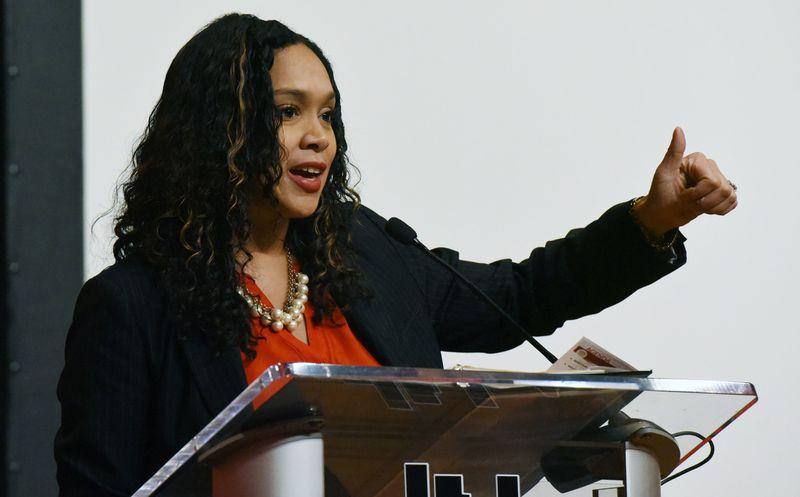 Prosecutors Wipe Out 790 Convictions Due To Corrupt Cops