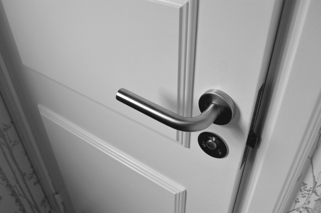 What you should know if the police come to your door